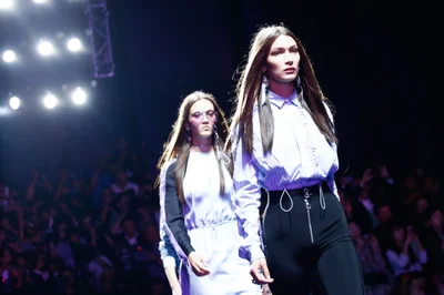Look 26
